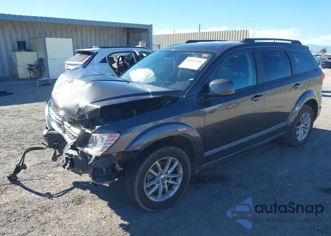 2016 Dodge Journey Sxt z USA, uszkodzony, nr VIN 3C4PDCBG7GT122530